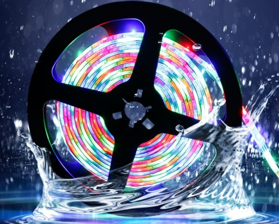 BANDA LED LUMIO RGB – Lumina care transformă complet atmosfera casei tale